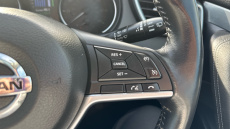 Nissan Qashqai 1.2 DiG-T Tekna 5dr Petrol Hatchback